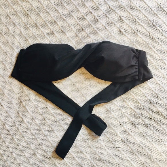 Victoria’s Secret Twist Bandeau Swim Top - Picture 3 of 6